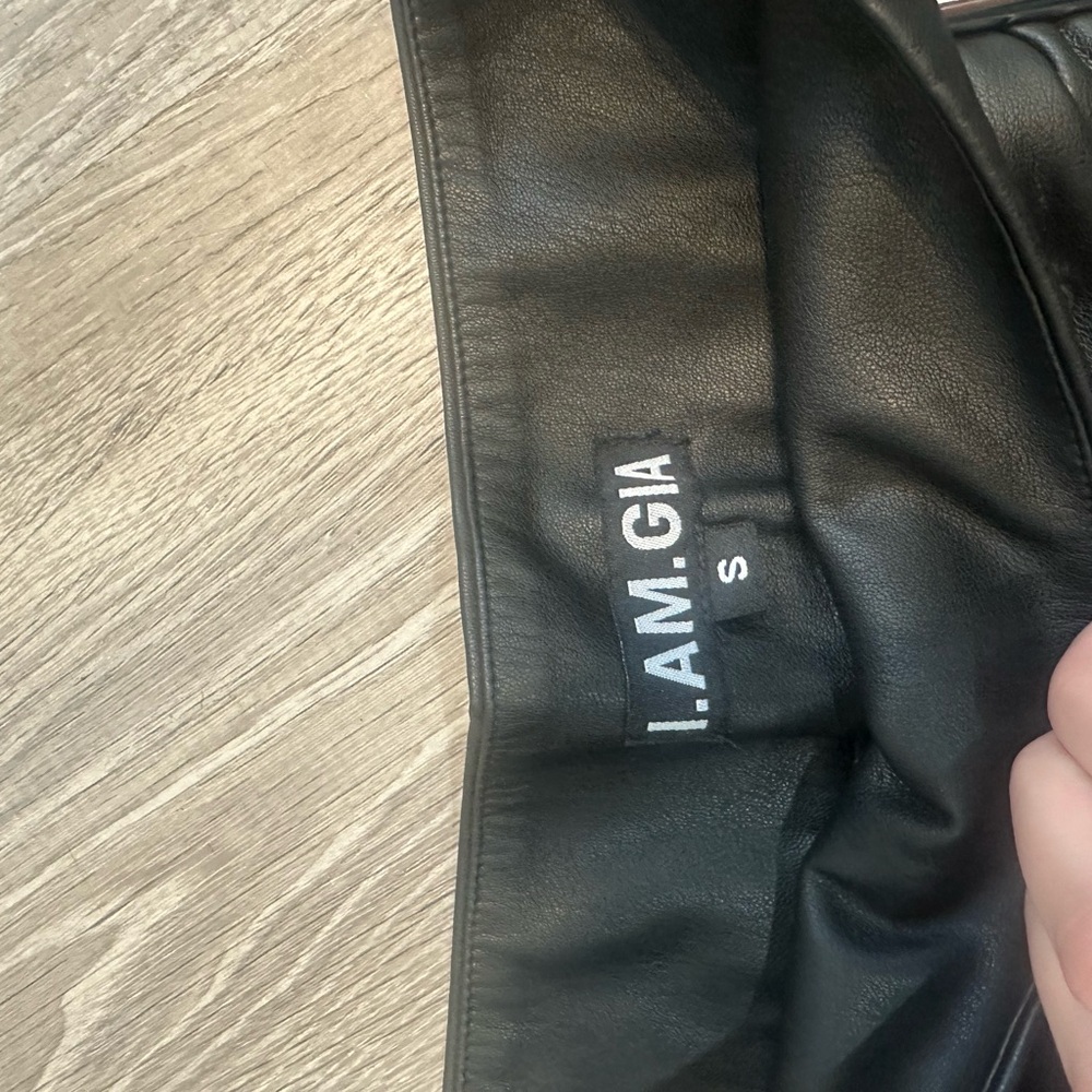 I AM GIA BLACK LEATHER SKIRT - Picture 2 of 3